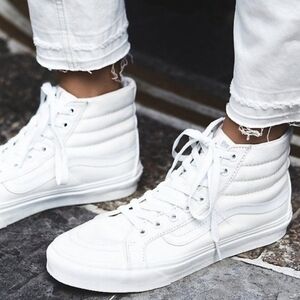 Vans Sk8-Hi True White Sneaker Skate Shoes-High Top Men-9  Women-10.5 Unisex